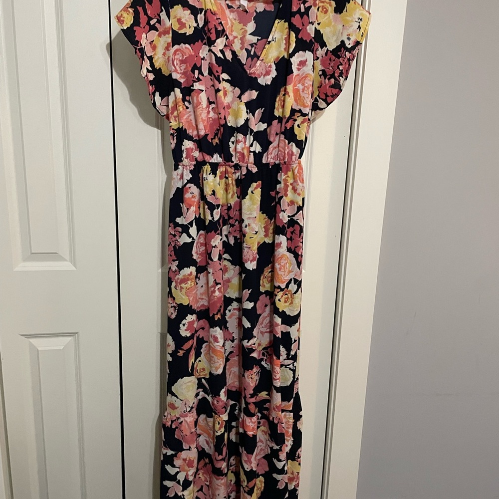 Ingrid & Isabel Maternity Dress